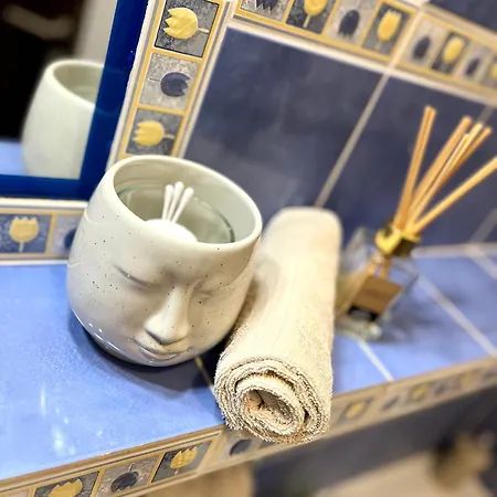 Audrey Hepburn Cathedral View Location Air Conditioned *