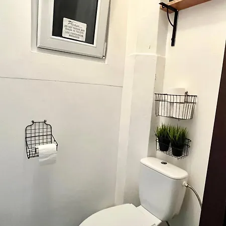 Audrey Hepburn Apartment Cathedral View Top Location Air Conditioned Apartment