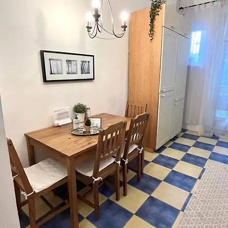 Audrey Hepburn Apartment Cathedral View Top Location Air Conditioned