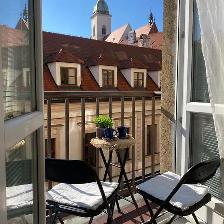 Apartment Audrey Hepburn Apartment Cathedral View Top Location Air Conditioned *