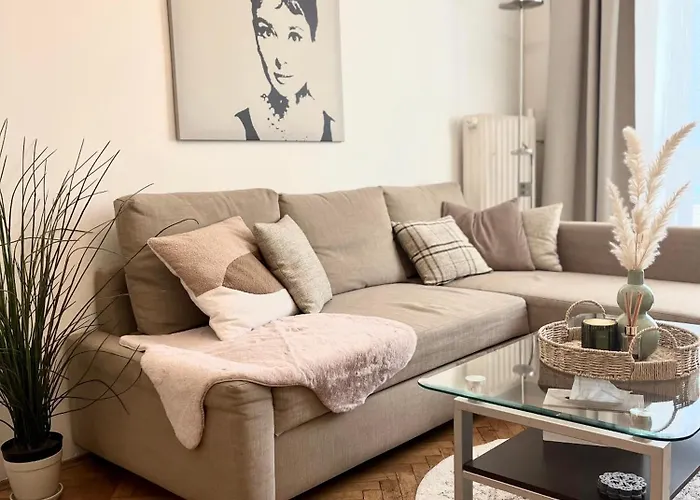 Audrey Hepburn Cathedral View Location Air Conditioned Appartement Bratislava